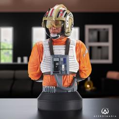 Celebra la legendaria Batalla de Yavin con el impresionante busto de Red Leader en escala 1/6, una obra maestra de la colección Star Wars. Este busto de poliresina, de aproximadamente 15 cm de altura, 