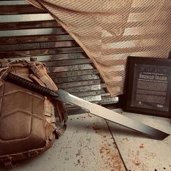 Si buscas una réplica fiel del arma empuñada por Duncan Idaho en Dune, esta impresionante espada de United Cutlery es la elección perfecta. Su hoja de acero inoxidable 3Cr13