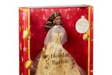 04-Barbie-Signature-Mueca-2023-Holiday-Barbie-2.jpg