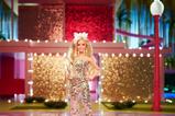 23-Barbie-The-Movie-Mueca-Barbie-in-Gold-Disco-Jumpsuit.jpg