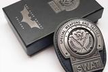 05-batman-rplica-11-the-dark-knight-gotham-city-swat-badge-limited-edition.jpg