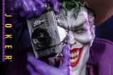 10-Batman-The-Killing-Joke-Figura-16-The-Joker-31-cm.jpg
