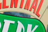 01-Bolso-Friends-Central-Perk.jpg