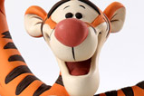 01-Busto-Tigger-Winnie-the-Pooh-disney.jpg