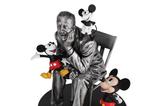 02-d100-walt-con-mickey-mouse.jpg