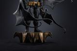 05-DC-Comics-Estatua-110-Art-Scale-Batman-Absolute-26-cm.jpg