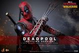 02-Deadpool--Wolverine-Movie-Masterpiece-16-Deadpool-Battling-Version-31-cm.jpg