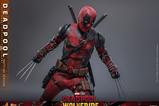 08-Deadpool--Wolverine-Movie-Masterpiece-16-Deadpool-Battling-Version-31-cm.jpg