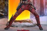 19-Deadpool--Wolverine-Movie-Masterpiece-16-Deadpool-Battling-Version-31-cm.jpg