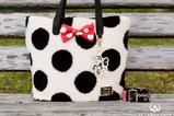 01-Disney-by-Loungefly-Bolsa-Minnie-Rocks-the-Dots.jpg