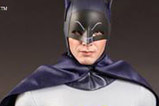 07-Figura-Batman-1966-hot-toys-DC-Comics.jpg