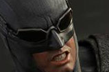 07-Figura-Batman-Tactical-Batsuit-Version.jpg