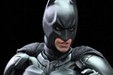 11-Figura-Bruce-Wayne-Alfred-Batman-Armory-armero.jpg