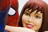 06-figura-fine-art-Spider-Man-Mary-Jane-kotobukiya.jpg