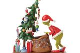 05-figura-grinch-stealing-tree.jpg