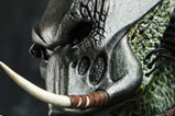 02-figura-masterpiece-tracker-predator-with-hound.jpg