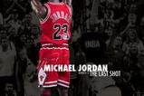02-figura-real-masterpiece-michael-jordan-series-2-road-jersey-edition.jpg