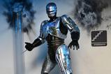 02-figura-ultimate-battle-damaged-robocop-with-chair.jpg