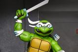 06-Las-Tortugas-Ninja-Figura-April-as-the-5th-Turtle-18-cm.jpg