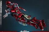 03-Los-Vengadores-Figura-Movie-Masterpiece-16-Tony-Stark-Mark-VII-SuitUp-Versi.jpg