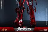12-Los-Vengadores-Figura-Movie-Masterpiece-16-Tony-Stark-Mark-VII-SuitUp-Versi.jpg