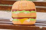 01-McDonalds-by-Loungefly-Mochila-Big-Mac.jpg