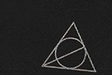 05-Panuelo-Deathly-Hallows-Harry-Potter.jpg