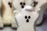 03-Peeps-Marshmallow-ghosts-halloween.jpg