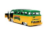 16-Teenage-Mutant-Ninja-Turtles-Vehculo-124-Hollywood-Rides-1962-VW-Bus-con-Leo.jpg