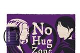 01-Wednesday-Felpudo-No-Hug-Zone-40-x-60-cm.jpg