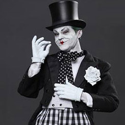 Deslumbrante figura del Joker en la versión Mimo interpretado por el actor Jack Nicholson en la película Batman.