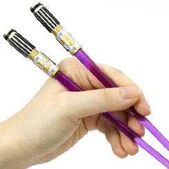 Conjunto de dos Palillos Chinos compuesto por un juego de Mace Windu. Producto oficial Star Wars.