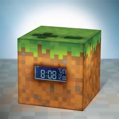 La esencia del universo pixelado más famoso del gaming cobra vida en este despertador oficial de Minecraft, un accesorio imprescindible para cualquier seguidor del juego. 