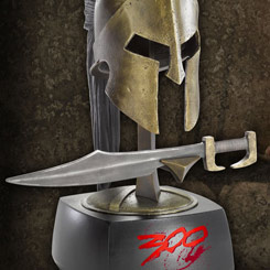 Abrecartas en forma de la espada del Rey Leónidas de 300. Disfruta con esta réplica oficial de la famosa espada de los espartanos utilizada en la película “300” de Frank Miller.