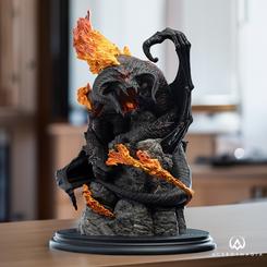 Figura The Balrog Classic Series basada en la saga de El Señor de los Anillos. La estatua está realizada en poliresina con unas dimensiones aproximadas de 21 x 32 x 21 cm. Modelo finalizado y pintado a mano. 