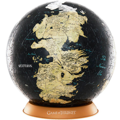 Precioso Puzzle en 3D oficial de Game of Thrones World Globe Puzzle de Westeros & Essos. Basado en la galardonada serie de televisión de HBO, este puzzle guiará a los jugadores a través del montaje de Game of Throne's
Mundo desconocido.