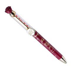 Incorpora un toque de encanto a tu estuche con el bolígrafo de la Rosa de "La Bella y la Bestia". Este elegante bolígrafo, con una longitud de 13.5 cm y un ancho de 1.5 cm, es el regalo perfecto para los coleccionistas 