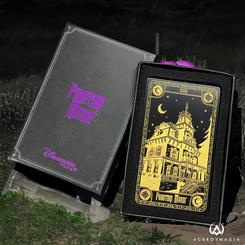 Esta misteriosa Carta de Tarot Phantom Manor parece susurrar un mensaje desde el más allá. ¿Sientes la llamada del manoir de los Ravenswood? Este objeto de colección, con su exquisito acabado dorado