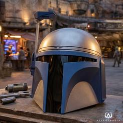 Casco electrónico premium de Jango Fett de Star Wars The Black Series, fabricado por Hasbro para juego de rol desde 14 años. Incluye casco e instrucciones y requiere 1 pila AAA de 1,5 V no incluida.