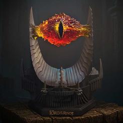 El poder visual de la Tierra Media cobra forma en esta espectacular lámpara LED Ojo de Sauron de El Señor de los Anillos, una pieza diseñada para transformar cualquier espacio en un escenario cargado de carácter
