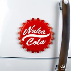 Disfruta del auténtico sabor de la icónica Nuka-Cola con el abridor de botellas oficial. Con un tamaño de 8 cm, este abridor de botellas con licencia oficial te permite abrir tus refrescos favoritos con facilidad y estilo. 