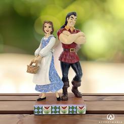 La emblemática pareja de Bella y Gastón se presenta en una figura impresionante de 20 cm de altura. Realizada en resina de alta calidad, esta pieza forma parte de la prestigiosa colección Disney Traditions.