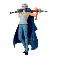 Imponente y preciso, Trafalgar Law cobra vida en esta figura DXF The Grandline Series de Banpresto, con 20 cm de altura y un esculpido que respeta cada rasgo icónico del personaje. 
