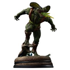 Kobra Khan figura 20 cm irrumpe con una presencia afilada, salvaje y perfectamente reconocible dentro del universo de Masters of the Universe. Esta estatua oficial de Kobra Khan convierte la esencia del villano reptiliano