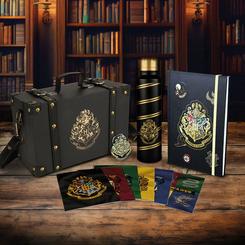 Con un diseño vibrante que une los emblemas de las cuatro casas de Hogwarts, el set de regalo premium Harry Potter Colourful Crest es una celebración de la magia en su forma más colorida y completa. 