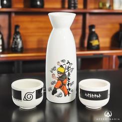 Disfruta del auténtico espíritu ninja con el impresionante Set de Sake Naruto Shippuden, protagonizado por el legendario Naruto Uzumaki. Este set, fabricado en cerámica de alta calidad,