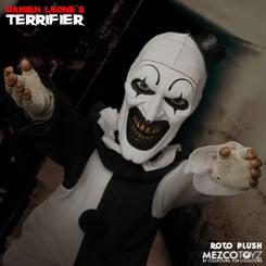 Lleva el terror a casa con el impresionante muñeco de Roto de Art the Clown, inspirado en la película 'Terrifier'. Con sus 46 cm de altura, este peluche captura la esencia siniestra del personaje
