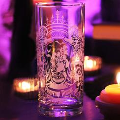 ¿Un evento sin el vaso Henry Ravenswood Phantom Manor en la cena? ¡Qué horror! ¿Te has vuelto loco? Dale un toque único a tu mesa con este magnífico vaso con la imagen de la atracción.