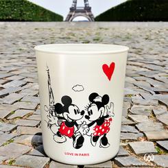 Descubre el encanto de la vela Disney Love In Paris, una experiencia sensorial que te llevará en un viaje olfativo a través de los recuerdos más dulces y tiernos. Con su irresistible aroma a manzana caramelizada