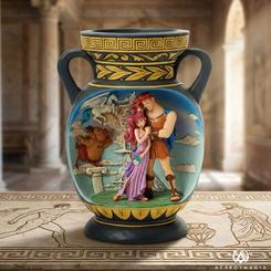 Inspirada en la grandeza del mito y en la estética del arte clásico, esta figura de Hércules Disney convierte cualquier espacio en una pieza con alma propia. El diseño recrea una escena icónica del héroe con el estilo de la cerámica griega antigua